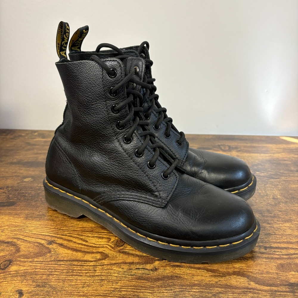 Dr. Martens Womens 9 1460 Pascal Combat Boots Black Virginia Pebbled Leather